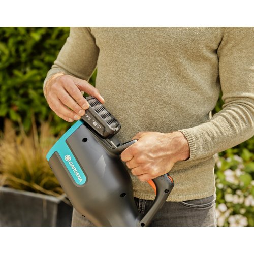 Воздуходувка аккумуляторная Gardena PowerJet 18V +1х2,5 А фото 2