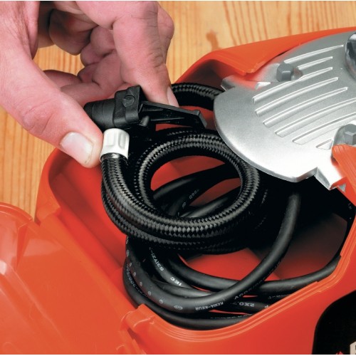 Автомобильный компрессор Black&Decker ASI300 фото 3