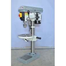 Настольный сверлильный станок FDB Maschinen Drilling 16B