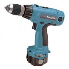 АККУМУЛЯТОРНЫЙ ШУРУПОВЕРТ MAKITA 6207DWDE